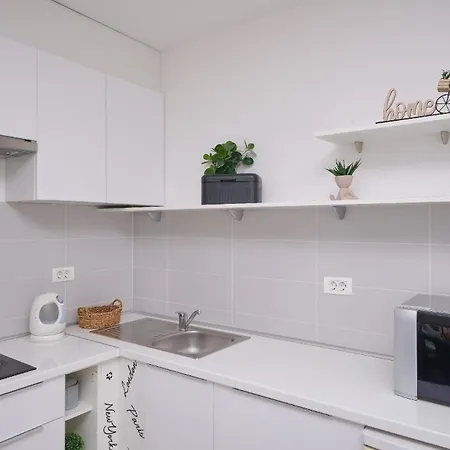 Ferienwohnung Fur 2 Personen Ca 30 Qm In Split, Dalmatien Mitteldalmatien Apartmán *