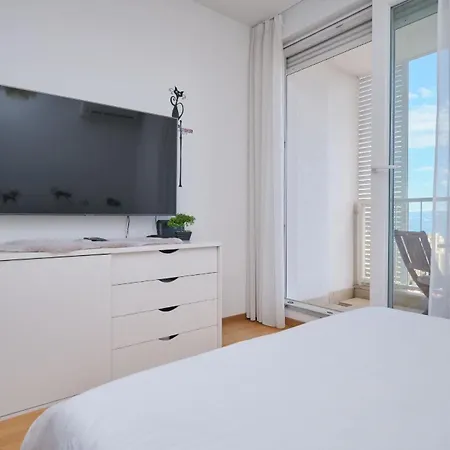 Ferienwohnung Fur 2 Personen Ca 30 Qm In Split, Dalmatien Mitteldalmatien