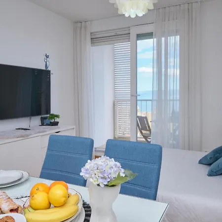 Ferienwohnung Fur 2 Personen Ca 30 Qm In Split, Dalmatien Mitteldalmatien アパート スプリト